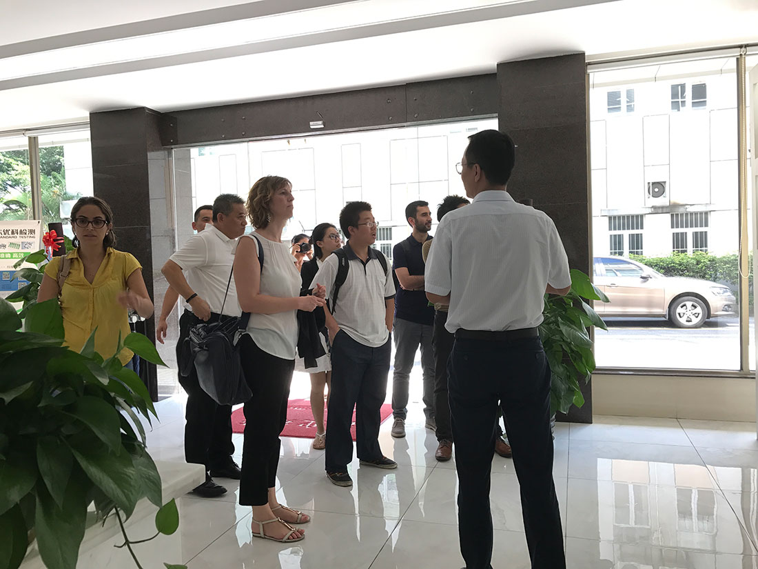 意大利費(fèi)拉拉大學(xué)托馬斯教授調(diào)研團(tuán)一行蒞臨常平科技園參觀調(diào)研