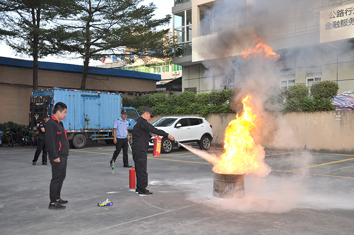 回顧丨防患于未然, 東科集團(tuán)東盈物業(yè)組織開展消防安全知識(shí)培訓(xùn) 回顧丨防患于未然, 東科集團(tuán)東盈物業(yè)組織開展消防安全知識(shí)培訓(xùn)