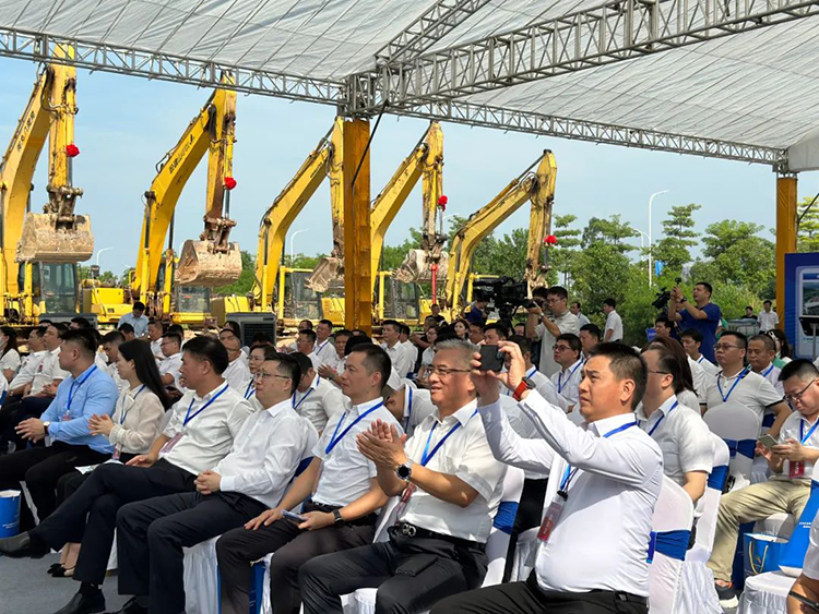 投資謝崗 收獲滿倉!東科集團(tuán)首個(gè)投資謝崗重大產(chǎn)業(yè)項(xiàng)目“東莞先進(jìn)技術(shù)產(chǎn)業(yè)創(chuàng)新中心”正式啟航 投資謝崗 收獲滿倉!東科集團(tuán)首個(gè)投資謝崗重大產(chǎn)業(yè)項(xiàng)目“東莞先進(jìn)技術(shù)產(chǎn)業(yè)創(chuàng)新中心”正式啟航